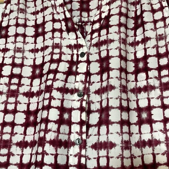 CROSBY Sleeveless Tie Dye Button Down Top Size Medium - Picture 5 of 11